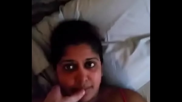 Gadis India yang Memikat Hati