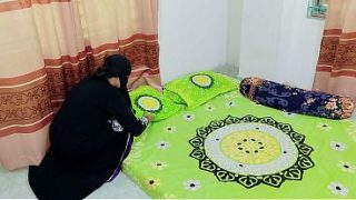 Dever ne hijabi bhabhi ki gili chut faad ke maast desi chudai kiya