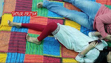 Gadis Remaja Tiri Perawan Digoyang Stepbro di Rumah dengan Audio Hindi