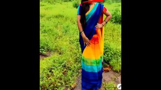 Istri India panas, seri web seks India terbaik, adegan nyata