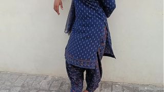 Desi village bhabhi digebur sama adik ipar, suara Hindi jelas bikin makin panas