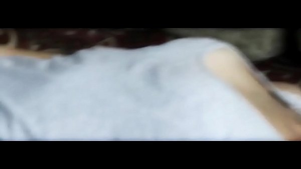 Cewek Rusia ngentot di rumah dan ngocok kontol sama anak sekolahan