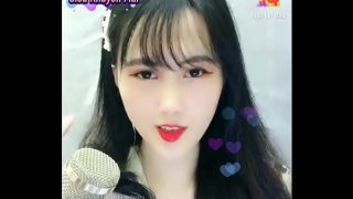 Gadis Asia Seksi Live Streaming di Uplive