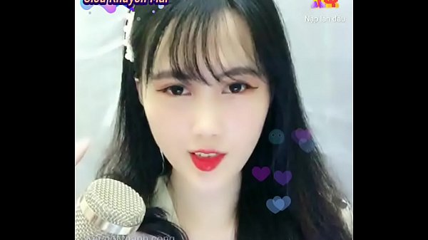 Gadis Asia Seksi Live Streaming di Uplive