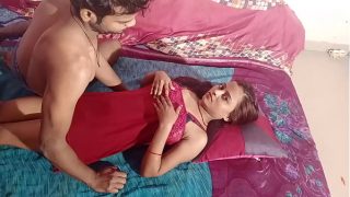 Istri India Terseksi dengan Payudara Besar, Bercinta Liar dengan Suami – Audio Desi Hindi Panas