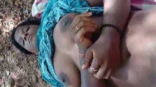Adivasi cewek sange, kontol raksasa masuk ke lubang memek, tantangan ngentot brutal