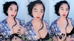 Berlina si kacamataan imut, bikin ngaceng abis!