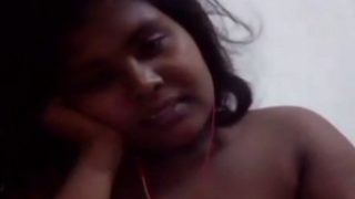 Desi cewek nafsu berat – video bugil sendirian bikin makin panas