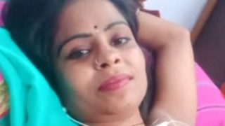 Video call bugil istri Malayali bocor