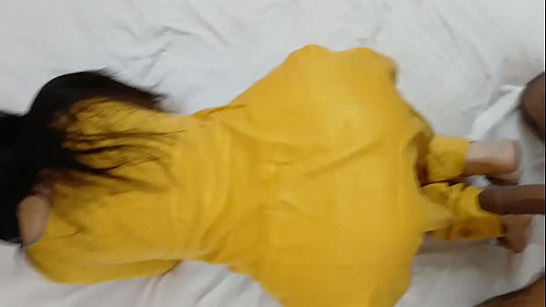 Bokep tante India montok digebrak gaya doggy sampe ngeces