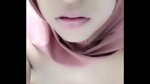 Vcs sama selingkuh pas suami lagi kosong, enak banget nikmatin sambil tangan main ke mana-mana
