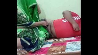 Desi Indian pasangan lagi ngewe panas di kamar, sange abis