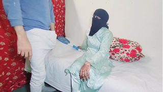 Goyangin pantat gede gebetan India, kontol gede dimasukin ke lubang belakang sambil ngomong kotor pake bahasa Hindi