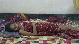 Desi Bhabhi Digauli Tetangga Sampai Mampus