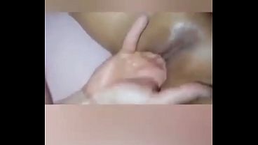 Jilat memek cewek Asia sampe becek.