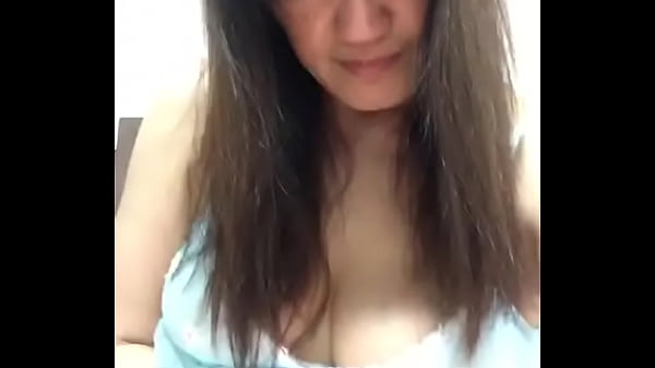 cewek asia christy colmek memek becek