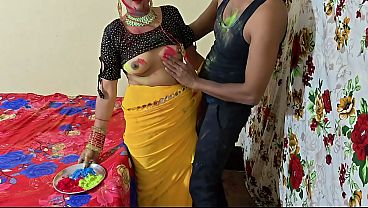 GILA! Dever Bhabhi main Holi warna berantakan, suara nafas basah dan erangan jelas banget