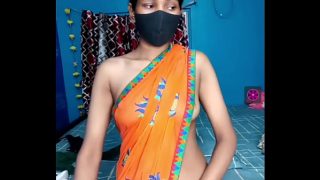 Tonton video sex langsung cewek India, bikin makin pengen.