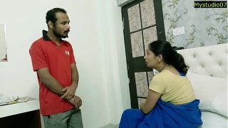 Ngentot seru sama cewek India panas, suara Hindi jelas bikin makin basah.