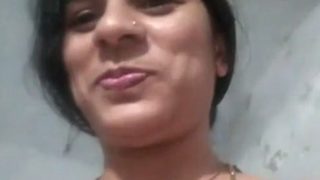 Tonton video aunty India masturbasi, gaya desi panas bikin ngilu