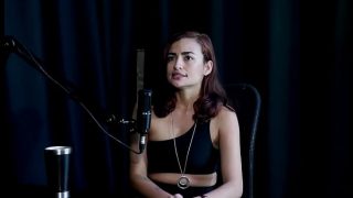 Ibu ketemu anaknya pesta seks, belum sempat rekam sama banci, mutusin berhenti biar sembuh, malah dijuluki “bintang bokep aliran agama” – Kamilla Werneck (SHEER/RED)