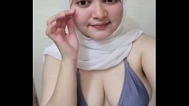 Awal-awal goyang twerking pake hijab, bikin makin greget