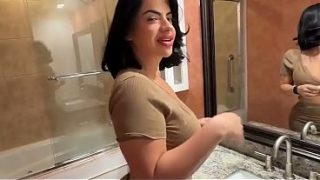 Ibu tiri Latin montok pengen ngewe ~ Lissa Aires ~ Fantasi rumah tangga ~ Scott Stark