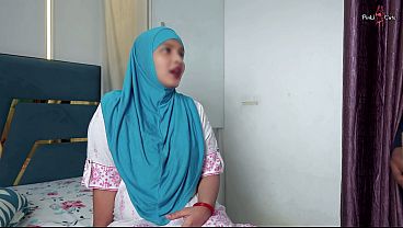 Blinkit tukang ojol nyukur bulu memek hijab bhabhi terus digenjot sampe meraung-raung.
