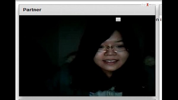 Cewek China colmek di webcam, bikin makin tegang