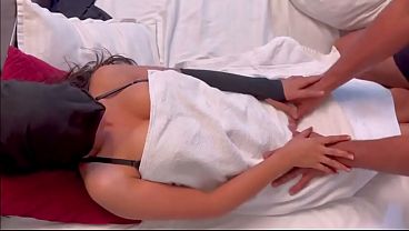 Desi Bhabhi ketat dicocol keras sama adik ipar, video xxx babh cantik viral suara hindi
