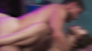 BRUNET CEWE RUSIA SEKSI PAKE FISHNETS NIKMATIN KONTOL BESAR DI SEMUA POSISI EROTIS
