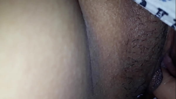 Cewek desi ngegoda, bikin lu makin pengen