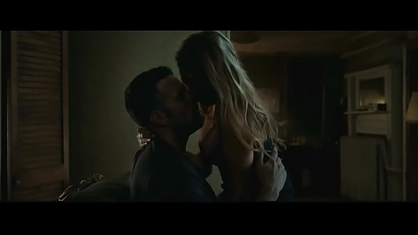 Blake Lively di The Town (2011) bikin nagih, goyangannya bikin pengen liat lagi