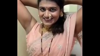 India Wanita Seksi Pamer Ketiak Basah Bikin Muncrat