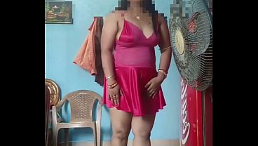 Ibu tiri desi India genit menggoda, bikin ngilu nafsu