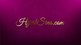 HR Jilbab Pamer Tubuh Buat Pelatihan – Kiki Cali, Jack Vegas, Clarke Kent, Oliver Davis