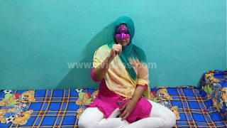 Jangan bilang sama jijik di di, soal gue digenjot Puja di audio Hindi yang bikin basah.