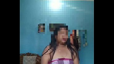 Video ibu tiri desi India genit dan menggoda, bikin makin panas dalam 3 menit pertama