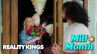 Hari Ibu sepi tanpa cowok, sampai James dateng gebrak pintu, puasin semua nafsu Jenna Starr yang melengkung – REALITY KINGS.
