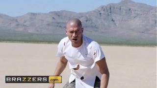 Nikmatnya Berondong Gede Bareng Nicole Aniston & Xander Corvus – Oasis Nikmat Si Nicole – Brazzers