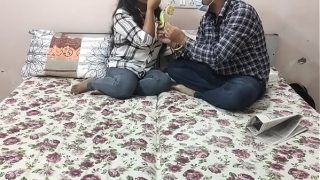 Ngentot seru sama Bhabhi India hot di rumah! suara Hindi jelas bikin makin basah